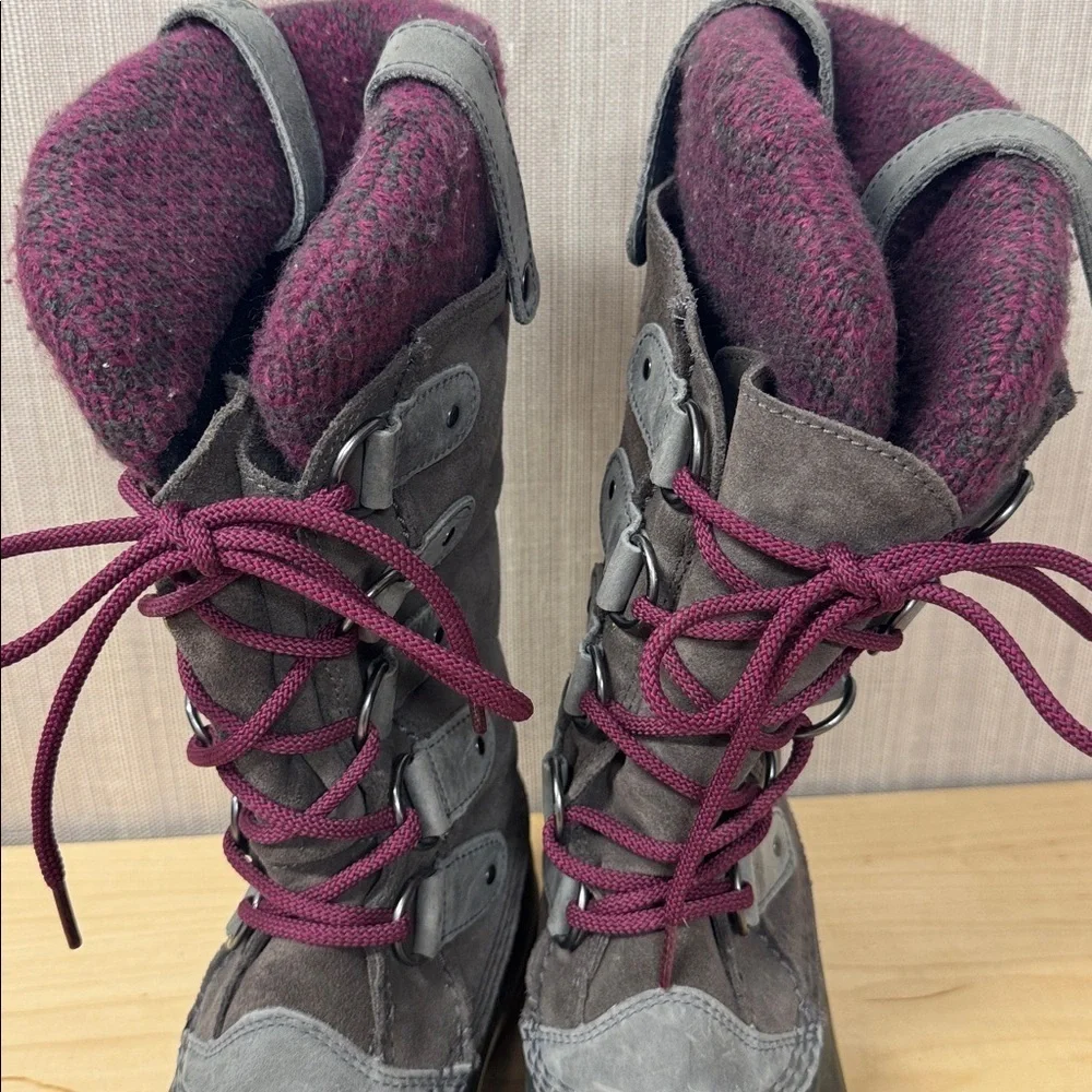 Sorel Joan of Arctic Knit winter boots shale and purple colorway Women's 7
